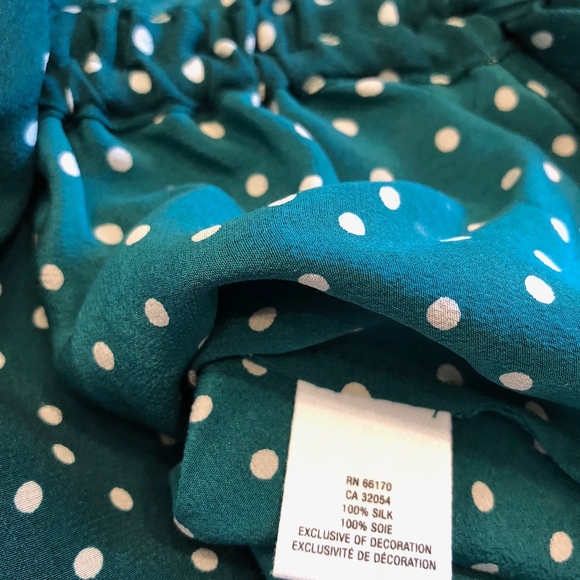 ANTHROPOLOGIE - Maeve Silk Polka-Dot Top - Picture 4 of 4